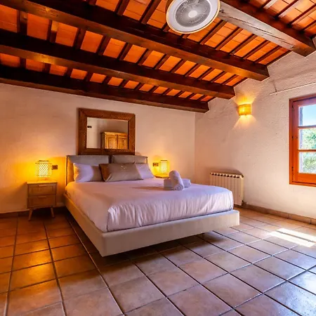 Villa Mas Puig Pique - Piscina Privada, Porche, Bbq, Y Wifi - 15 Personas