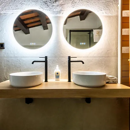 Villa Mas Puig Pique - Piscina Privada, Porche, Bbq, Y Wifi - 15 Personas *